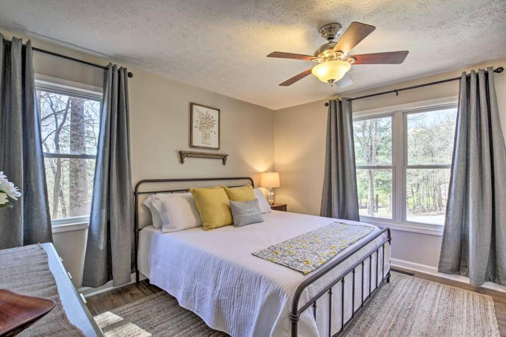 Less Than 3 Miles To Downtown With Firepit Ellijay Exterior foto
