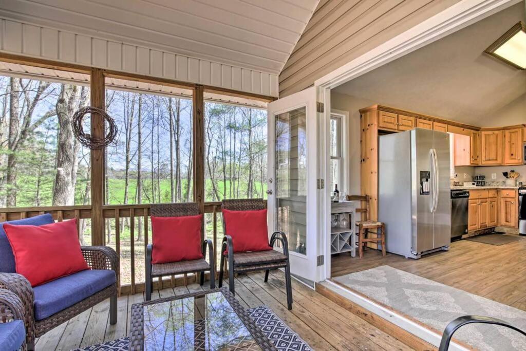 Less Than 3 Miles To Downtown With Firepit Ellijay Exterior foto
