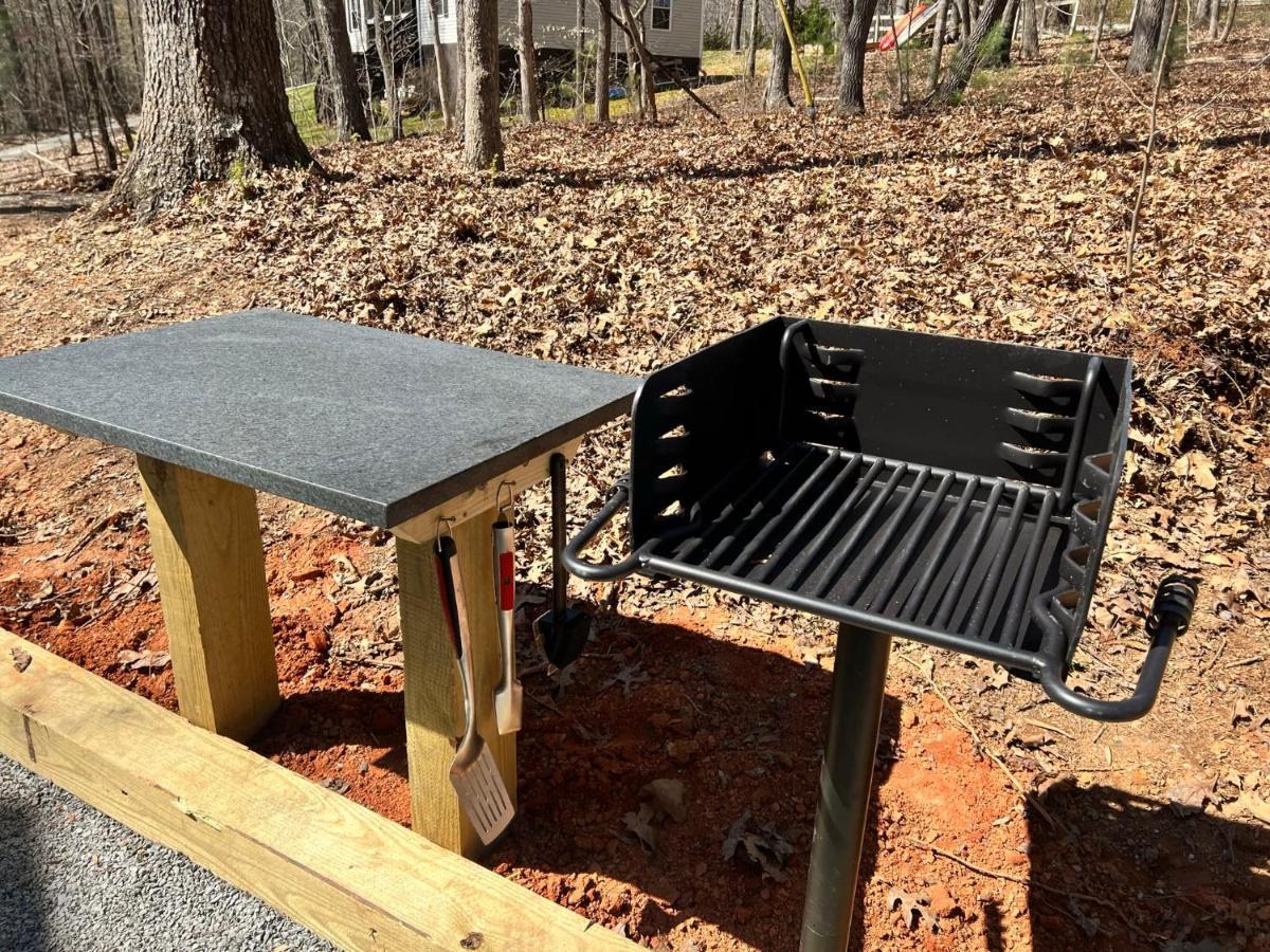 Less Than 3 Miles To Downtown With Firepit Ellijay Exterior foto